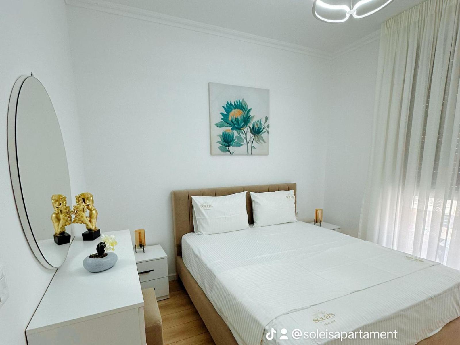 Solei's * Tirana